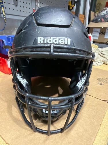USED RIDDELL FLEX ADULT HELMET - LARGE - FLAT BLACK