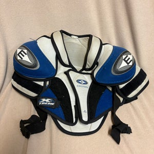 Large Junior Easton X-treme Shoulder Pads (Used)
