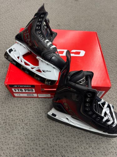 CCM JetSpeed FT8 Pro Hockey Skates 7.5 (New) Regular Fit