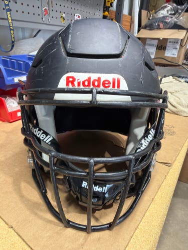 USED RIDDELL FLEX ADULT HELMET - MEDIUM - FLAT BLACK