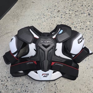 Men's Medium Senior CCM Jetspeed FT8 Pro Shoulder Pads (Used)