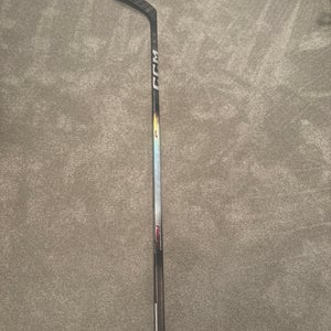 Senior CCM Ribcor Trigger 8 Pro Right Handed Hockey Stick P28M 75 Flex (New)