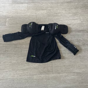 PowerTek BlackEdge BE33 Shoulder Pads Senior Medium