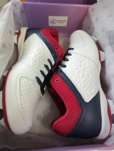 New us8 RIP-IT Women's High Performance Molded Diamond Softball Cleat.