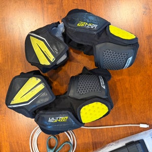 Senior Medium Bauer Supreme Ultrasonic Elbow Pads Pro Stock (Used)
