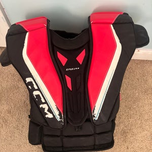 Large CCM EFlex 6.9 Goalie Chest Protector (Used)