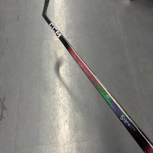 Senior CCM JetSpeed FT8 Pro Right Handed Hockey Stick P29 70 Flex (Used)