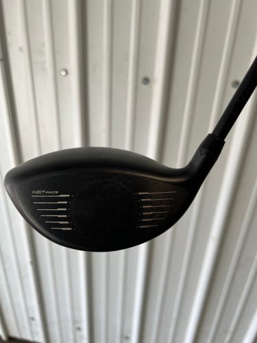 2024 Cobra DarkSpeed Max Right Handed Driver Regular Flex 10.5 Loft (Used)