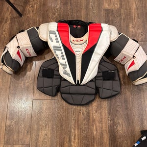 CCM EFlex 5.9 Goalie Chest Protector (Used)