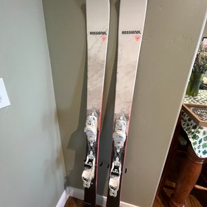 Women's 2021 Rossignol 160 cm All Mountain Black Ops Dreamer 90 Skis With Bindings Max Din 10 (Used)