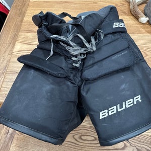 Intermediate Small Bauer Elite Hockey Goalie Pants (Used)