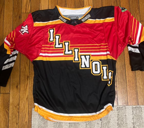 Red Small Men's Adidas Jersey (Used)