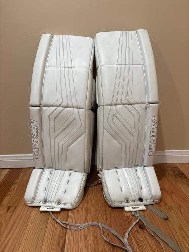 35" 2019 Vaughn Pro V Elite 2 (2019 Model) Goalie Leg Pads (Used)