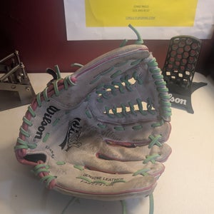 RH Wilson A440 Fastpitch Softball Glove 12" (Used)