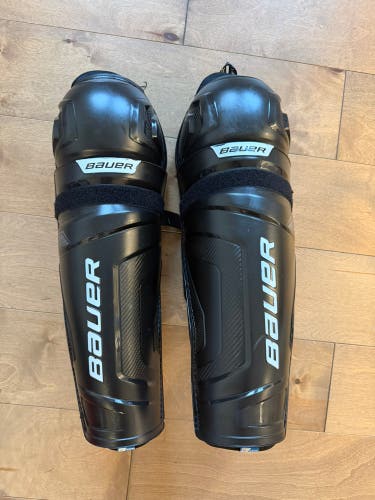 Senior Bauer X 16" Shin Pads (Used)