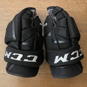 CCM HG12 Gloves 14" Pro Stock (Used)