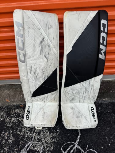 34" 2024 CCM Axis 2.9 Goalie Leg Pads (Used)
