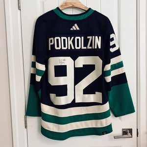 Authentic Adidas Canucks Vasily Podkolzin Retro 2.0 Autograph Jersey 46 Small