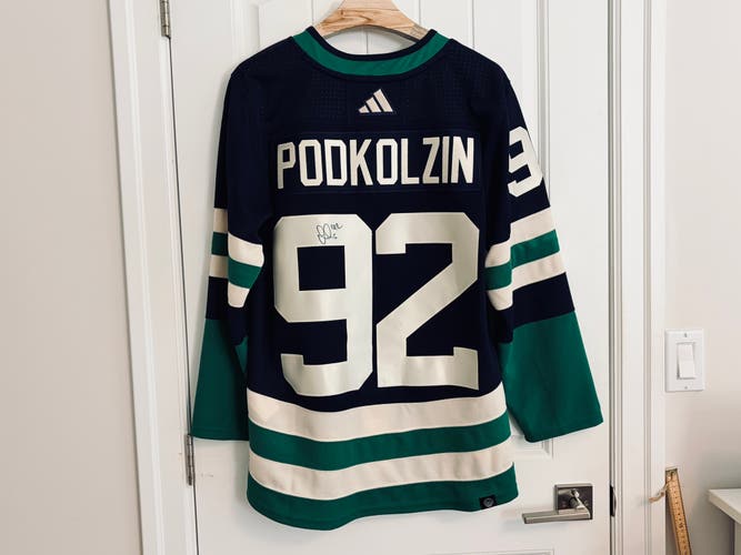 Authentic Adidas Canucks Vasily Podkolzin Retro 2.0 Autograph Jersey 46 Small
