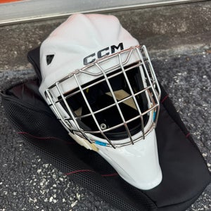 Senior Small 2024 CCM Axis F9 Goalie Mask (Used)