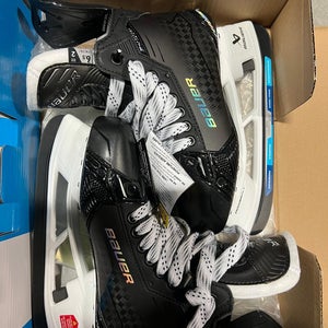 Brand New - 6.5 Fit 2 - Bauer Supreme Shadow Hockey Skates