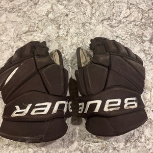 Bauer Supreme Mach Gloves 16" Pro Stock (Used)