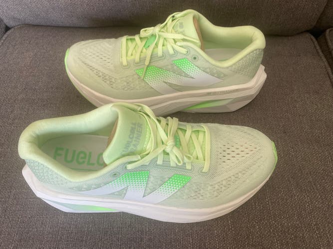 Green Unisex Size M 10.0 (W 11.0) Adult New Balance FuelCell SuperComp Trainer Shoes (New)