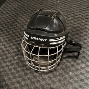 Large Bauer Re-Akt 75 Helmet (Used)