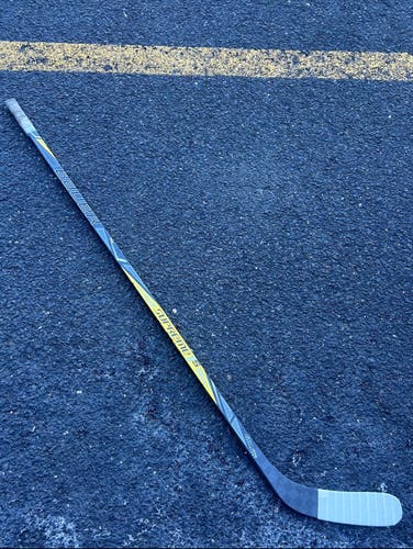 Senior Bauer Left Hand Supreme 1S P88  (Used)