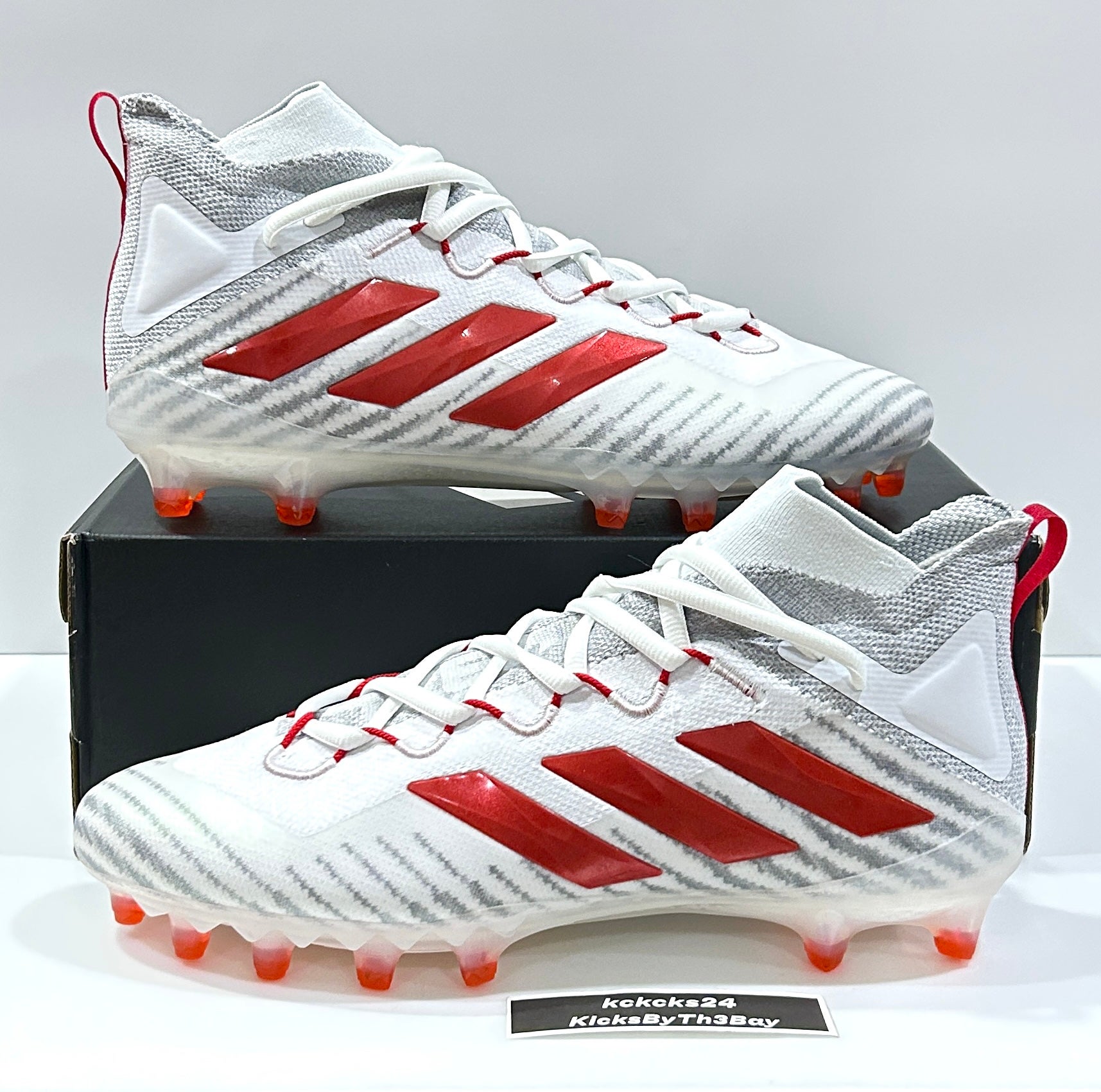 boys size 13 football cleats