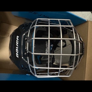 Small Bauer Helmet (New)
