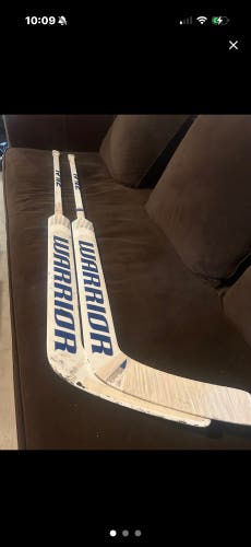 (2) Senior Warrior Ritual V2 Pro+ Regular Goalie Stick 26" Paddle Pro Stock (Used)
