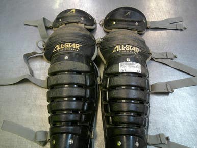 Used All-Star SHINGUARDS 9-12 Catchers Leg Guards Black Junior 11339-S000199385