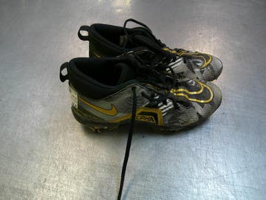Used Nike ALPHA Adult FB Cleats Black Senior 5 11339-S000199357
