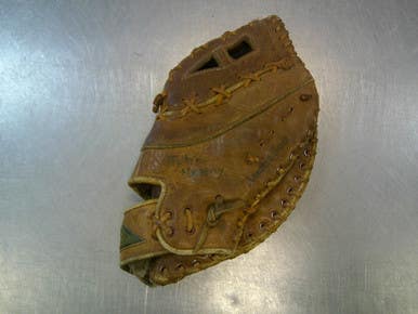 Used HOLLANDER 1ST BASE MITT BB/SB First Base RH Throw Brown 12" 11339-S000199350