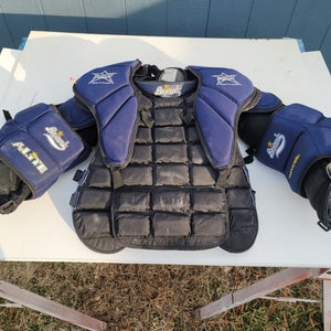 Large Brian's ALite Goalie Chest Protector
