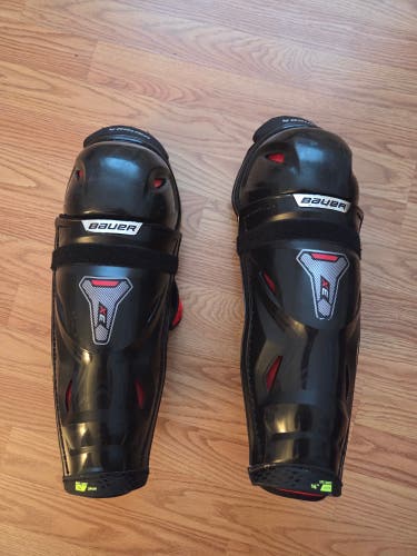 Senior Bauer Vapor 3X 14" Shin Pads (Used)