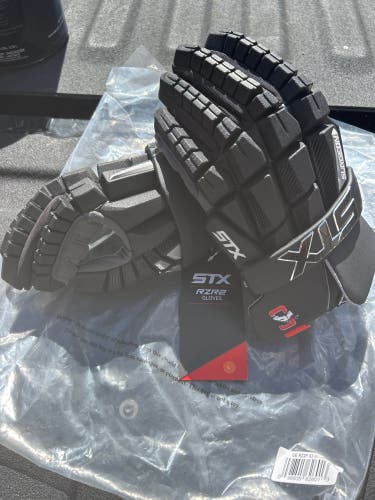 STX Surgeon RZR2 Lacrosse Gloves (New)