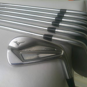 MIZUNO JPX 919 Forged (4i-PW) Iron Set w/ True Temper DG X100 X-Stiff Shafts