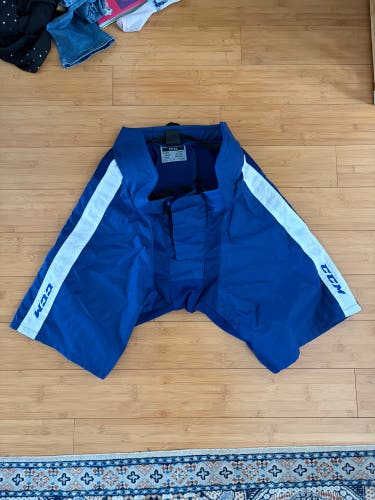 Toronto Maple Leafs Small CCM PP90 Pant Shell Pro Stock (Used)