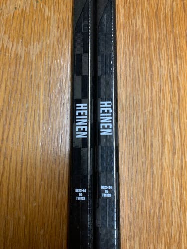 2 Pack - Bauer Twitch 95 Flex Custom P28 Hossa Curve LH Heinen Pro Stock Hockey Sticks