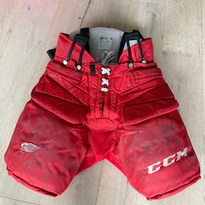 Senior Medium CCM Pro Hockey Goalie Pants (Used)