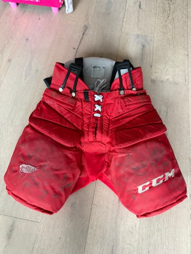 Senior Medium CCM Pro Hockey Goalie Pants (Used)