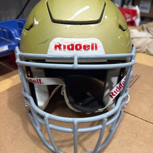 USED RIDDELL FLEX ADULT HELMET - LARGE - VEGAS GOLD