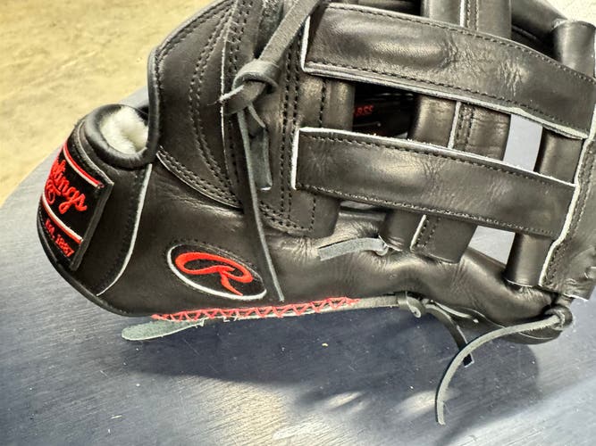 Rawlings RH Outfield Pro Preferred Baseball Glove 12.75" (Used)