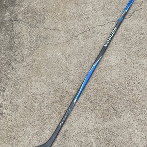 BAUER VAPOR Flylite Pro Stock Hockey Stick Grip P92M 87 Flex Right 89136
