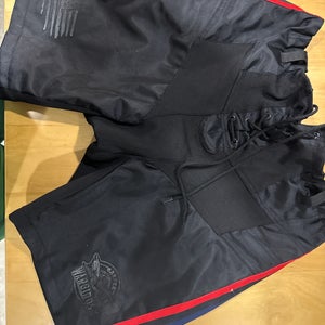 Black Large Bauer Team Pant Shell (Used)