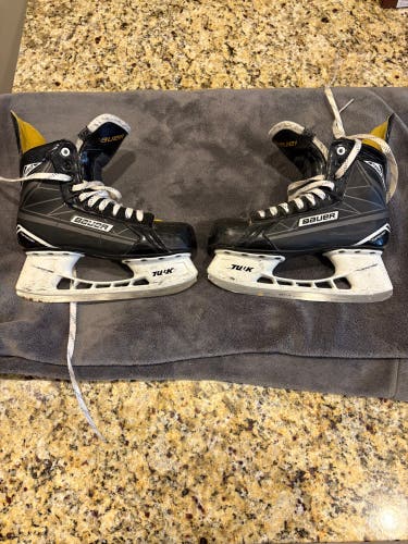 2018 Bauer Supreme S27 Hockey Skates Regular Width 7.5 (Used)