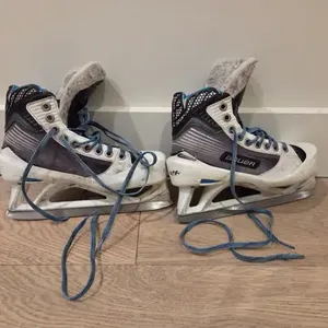 Bauer Hockey Goalie Skates Size 3 (Used)