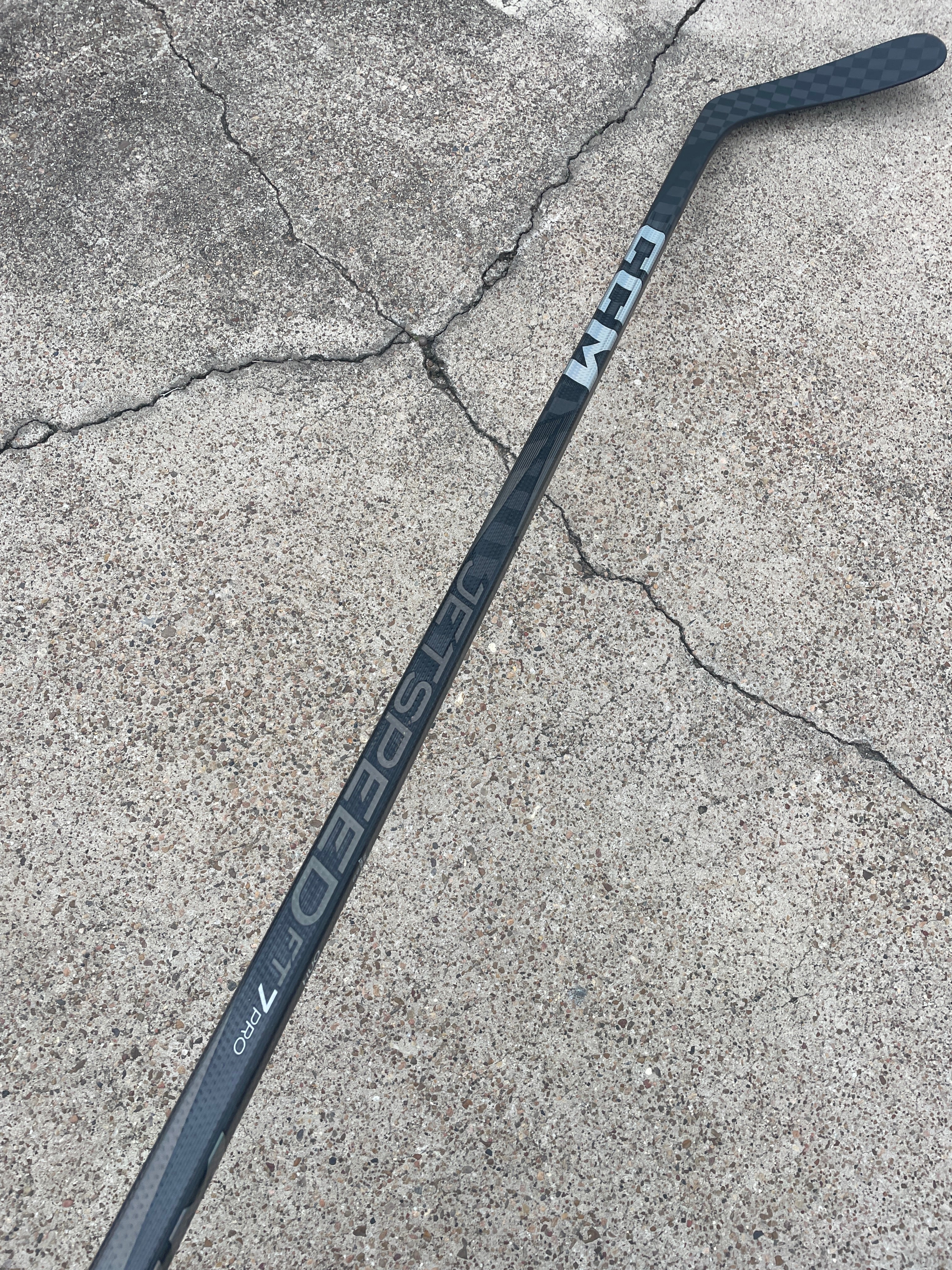 CCM JET SPEED FT7 70 P29 レフト シニア 新品未使用 CCM CCM JET SPEED FT7 70 P29 レフト シニア 新品未使用 CCM